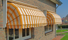 Sunshades / parasols / tents